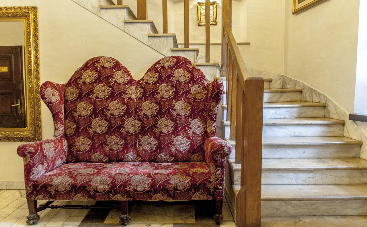 Dwor Anna Bed & Breakfast Ciecierzyn Exterior foto